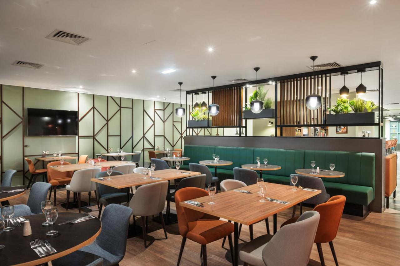 Holiday Inn Leeds-Wakefield M1 Jct40 By Ihg Exterior foto
