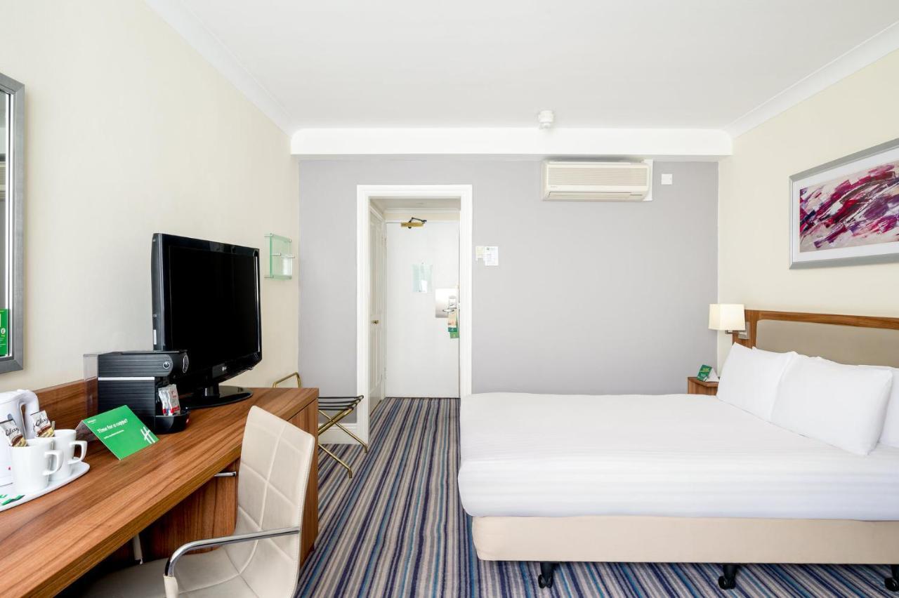 Holiday Inn Leeds-Wakefield M1 Jct40 By Ihg Exterior foto