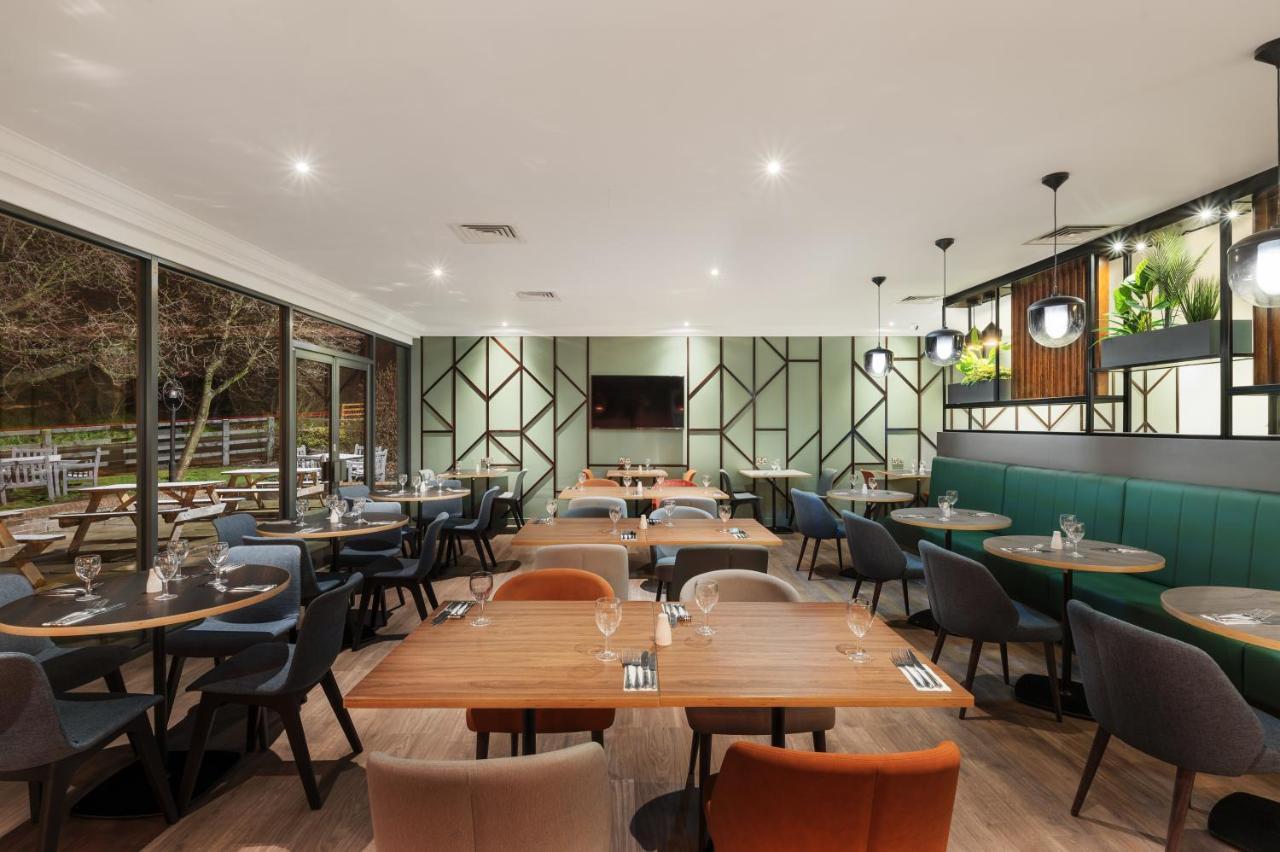Holiday Inn Leeds-Wakefield M1 Jct40 By Ihg Exterior foto